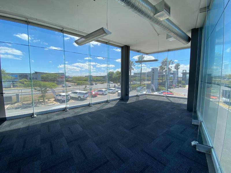 To Let commercial Property for Rent in Paarden Eiland Western Cape
